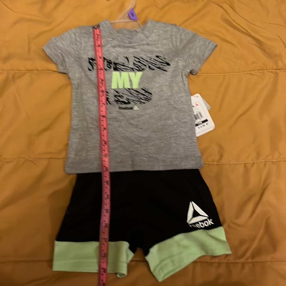 2pc Reebok boys short set - Picture 3 of 7